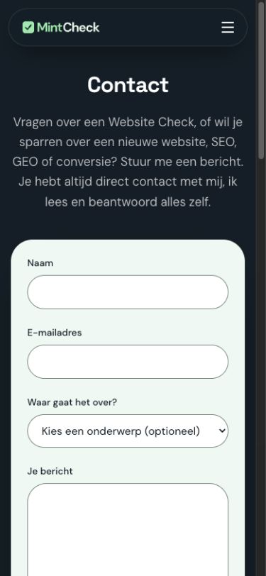 Mobiele contactpagina van MintCheck met zichtbare labels voor naam, e-mailadres, onderwerp en bericht